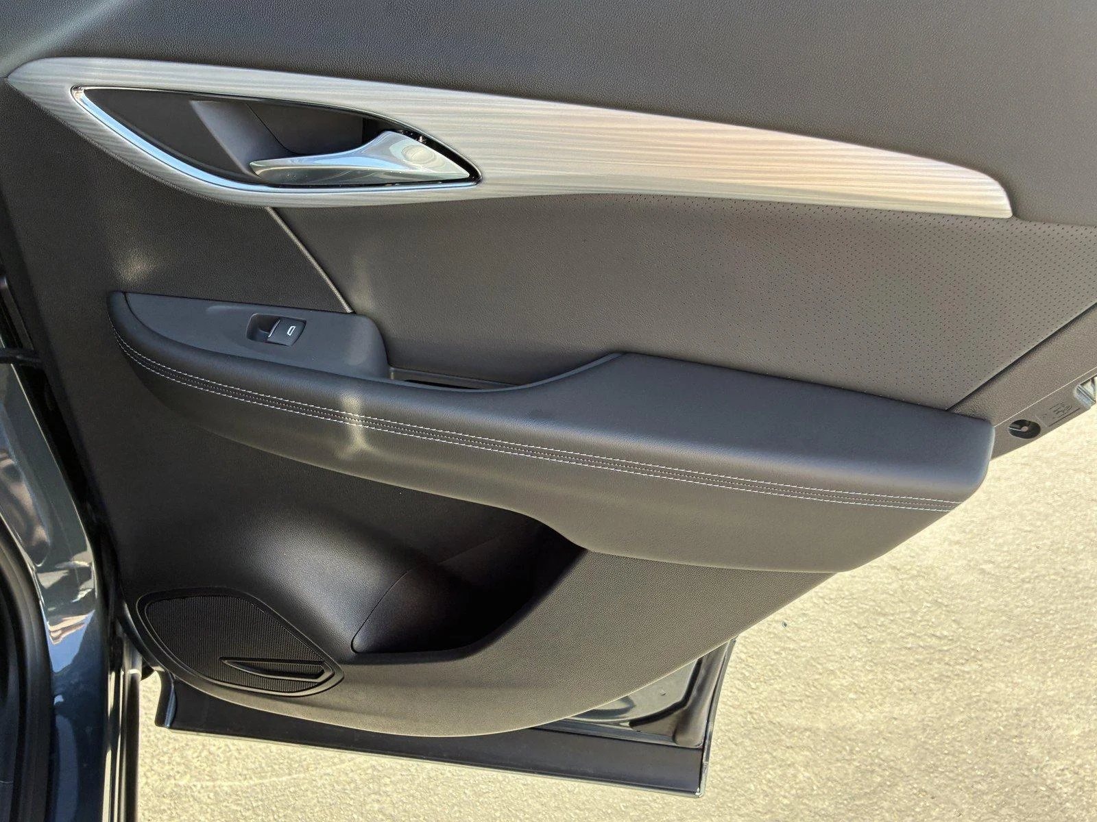 2026 Buick Envision Avenir - Photo 12
