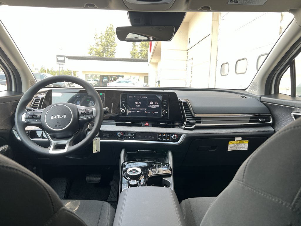2025 Kia Sportage LX Hybrid - Photo 16