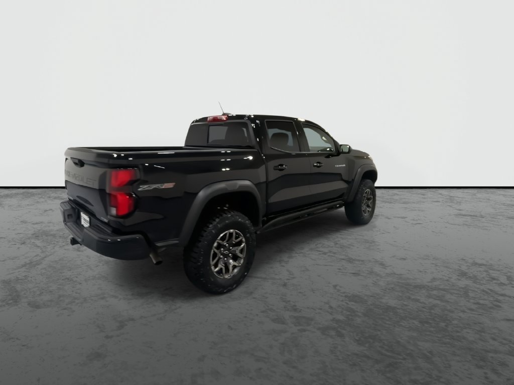 2026 Chevrolet Colorado ZR2 - Photo 8