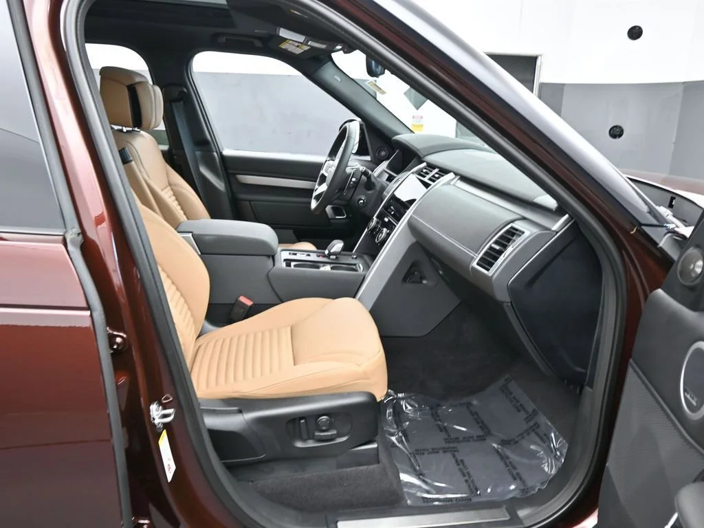 2026 Land Rover Discovery Gemini Edition - Photo 48