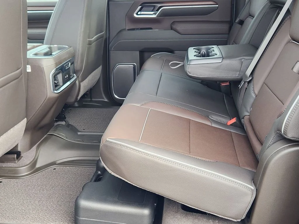 2026 GMC Sierra 2500HD Denali - Photo 14