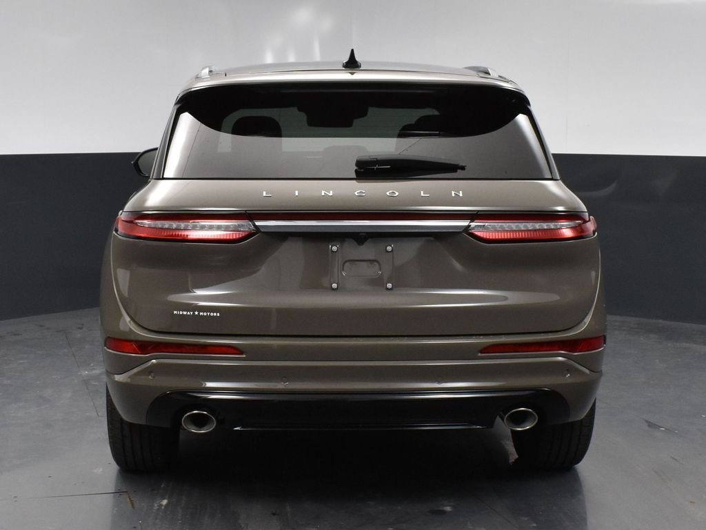 2025 Lincoln Corsair Grand Touring photo 2