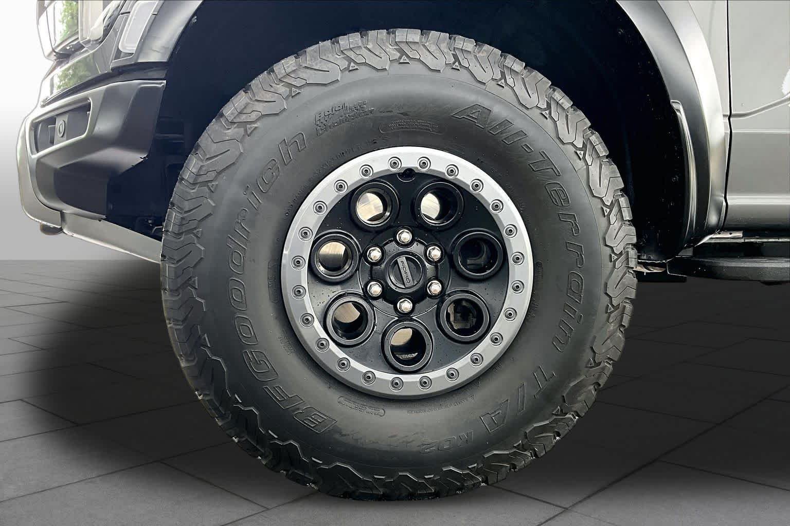 Used 2024 Carbonized Gray Metallic Ford Raptor image 11