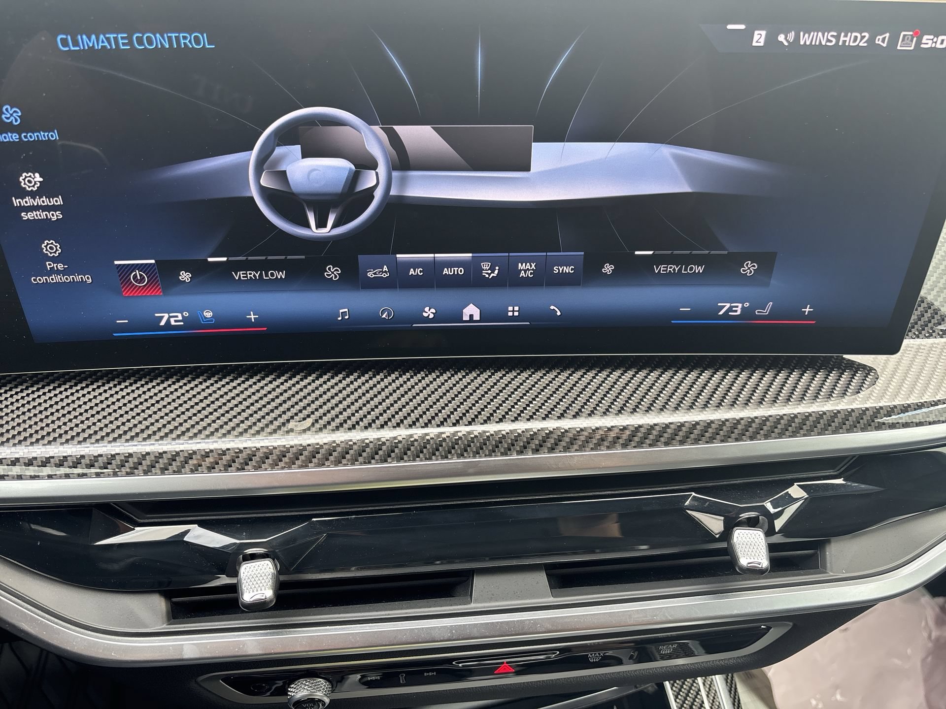 Used 2026 Gray BMW M60i image 17