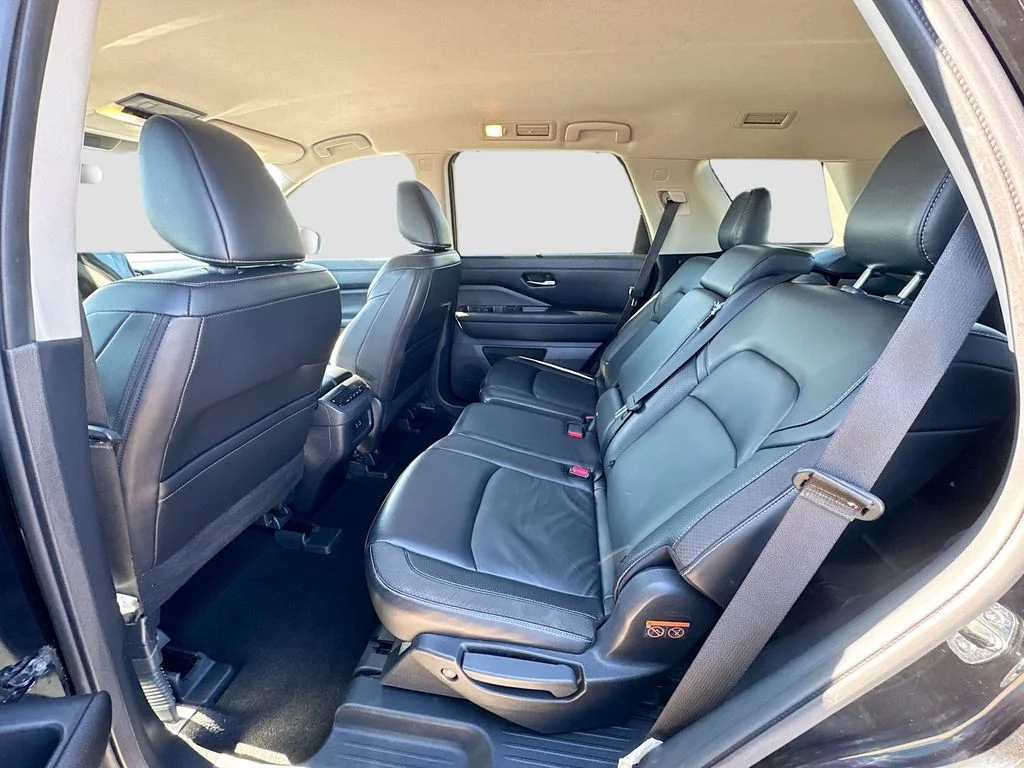 Certified Used 2023 Black Nissan SL image 20