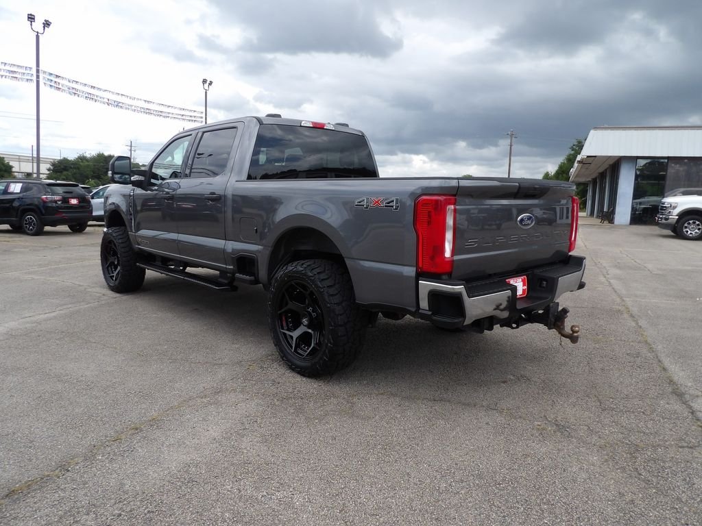 Used 2025 Gray Metallic Ford XLT image 6