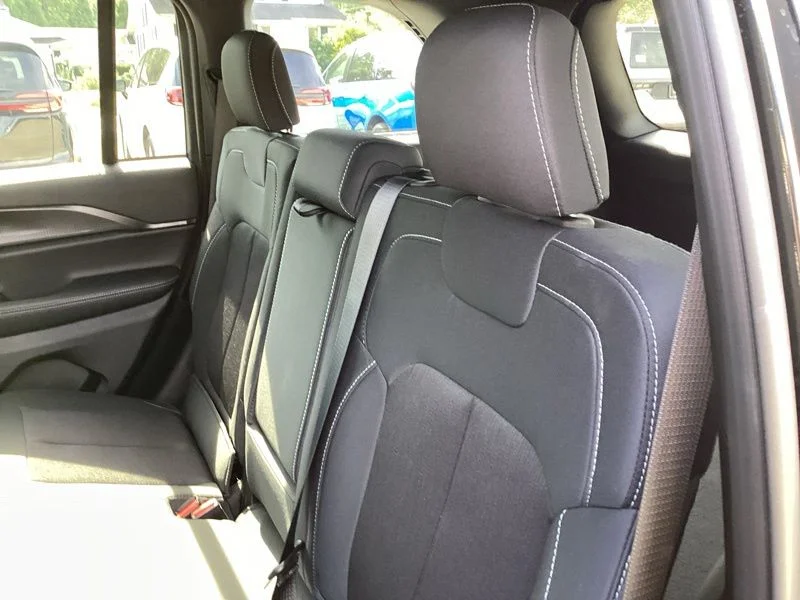 New 2027 High Gloss Black Jeep Laredo X image 18