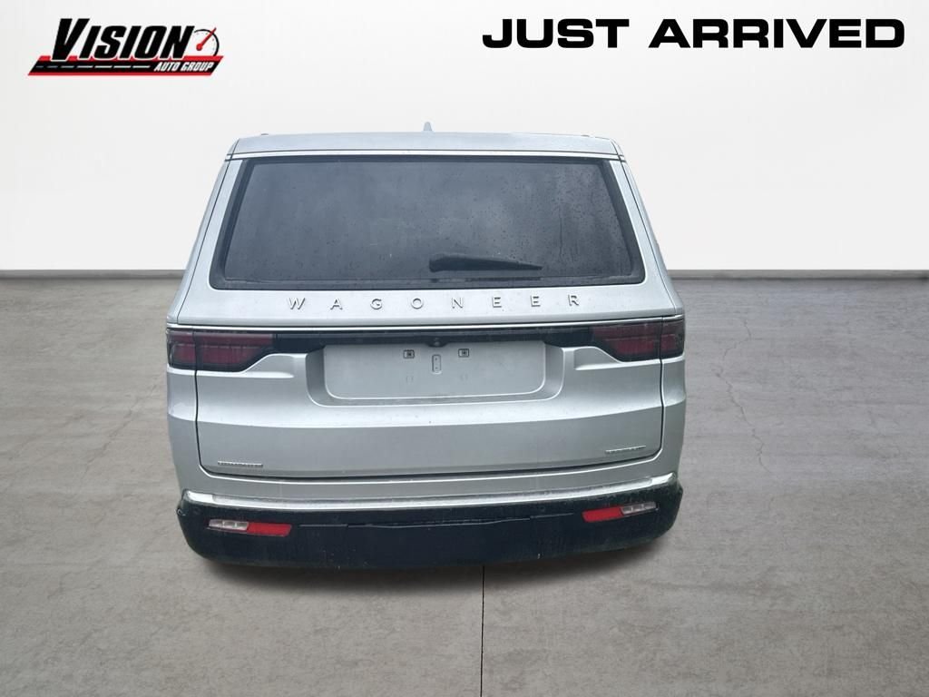 Used 2022 Silver Jeep Series III image 4