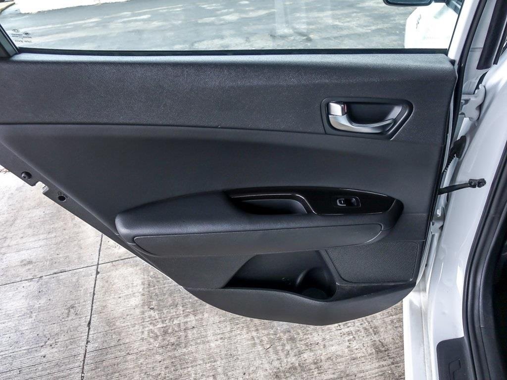 2020 KIA OPTIMA - Image 24