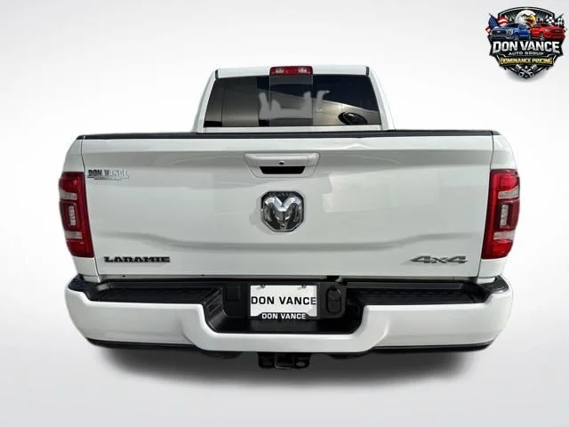 Used 2024 White Ram Laramie image 39