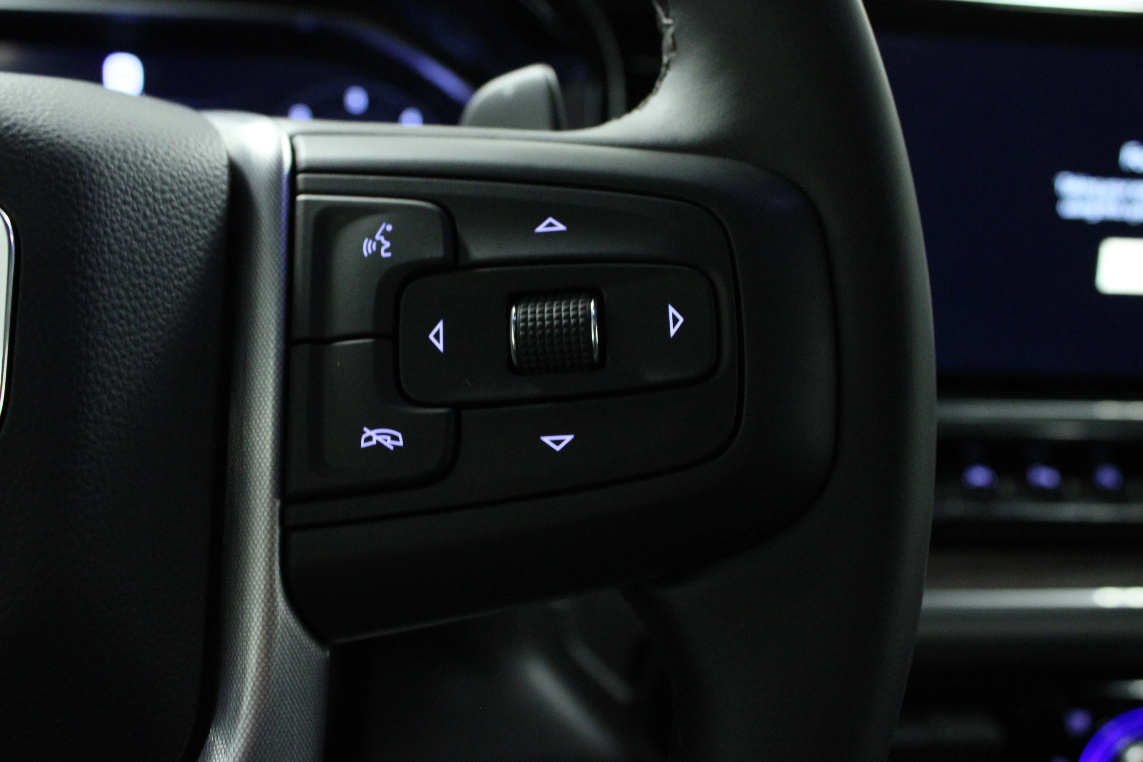 2026 GMC Sierra 1500 SLT - Photo 20