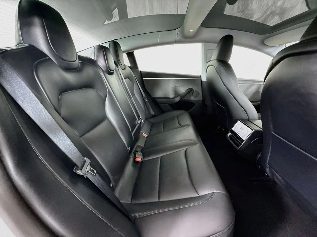 Used 2025 White Tesla Long Range image 28