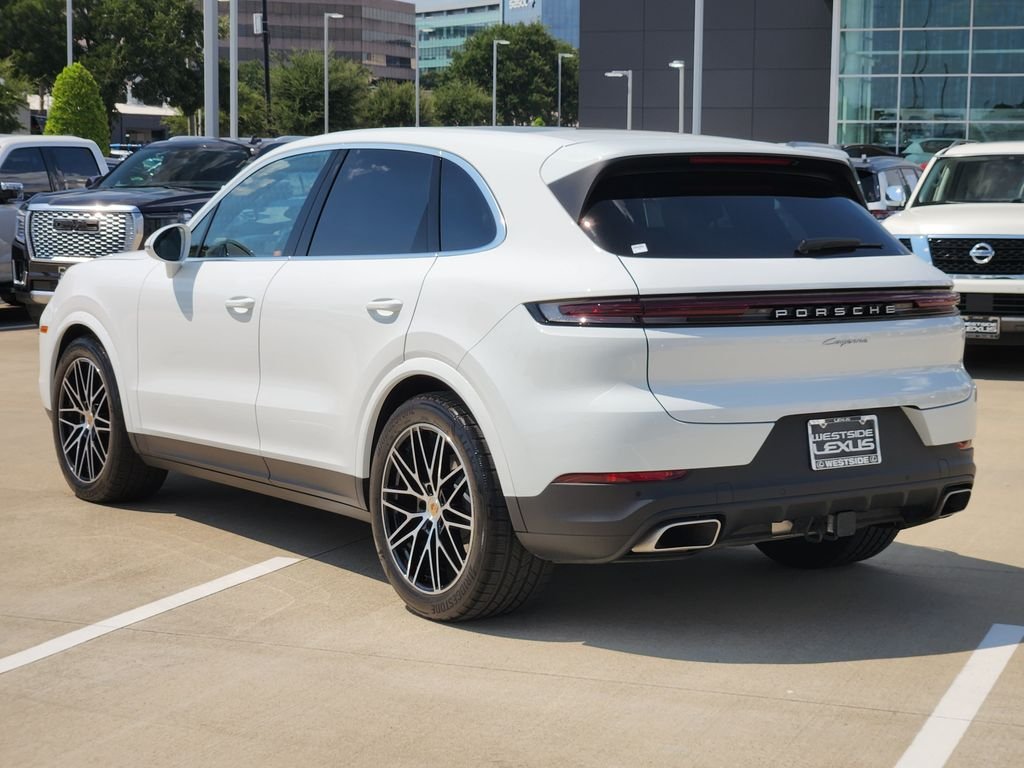 Used 2024 White Porsche Base image 5