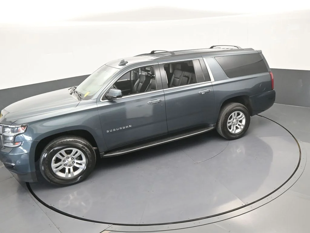 Used 2020 Shadow Gray Metallic Chevrolet LT image 59