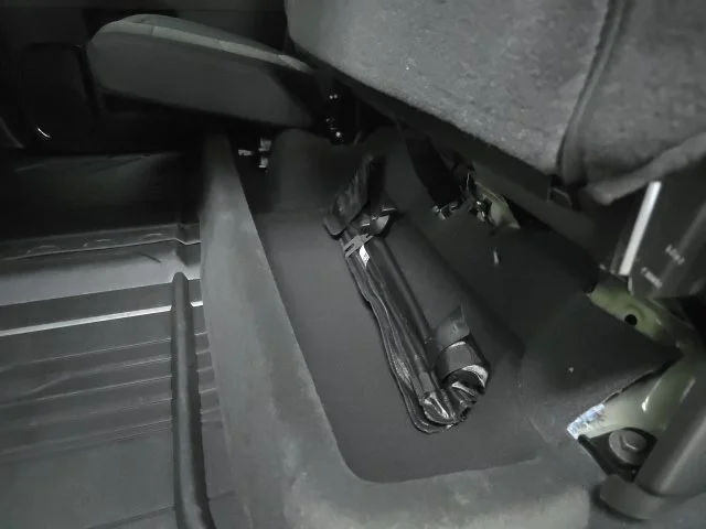 2026 Chevrolet Silverado 2500 HD ZR2 - Photo 12