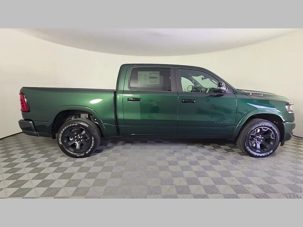 New 2026 Serrano-Green Metallic Exterior Paint RAM Big Horn image 23