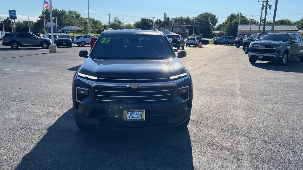 Used 2025 Mosaic Black Metallic Chevrolet LT image 3