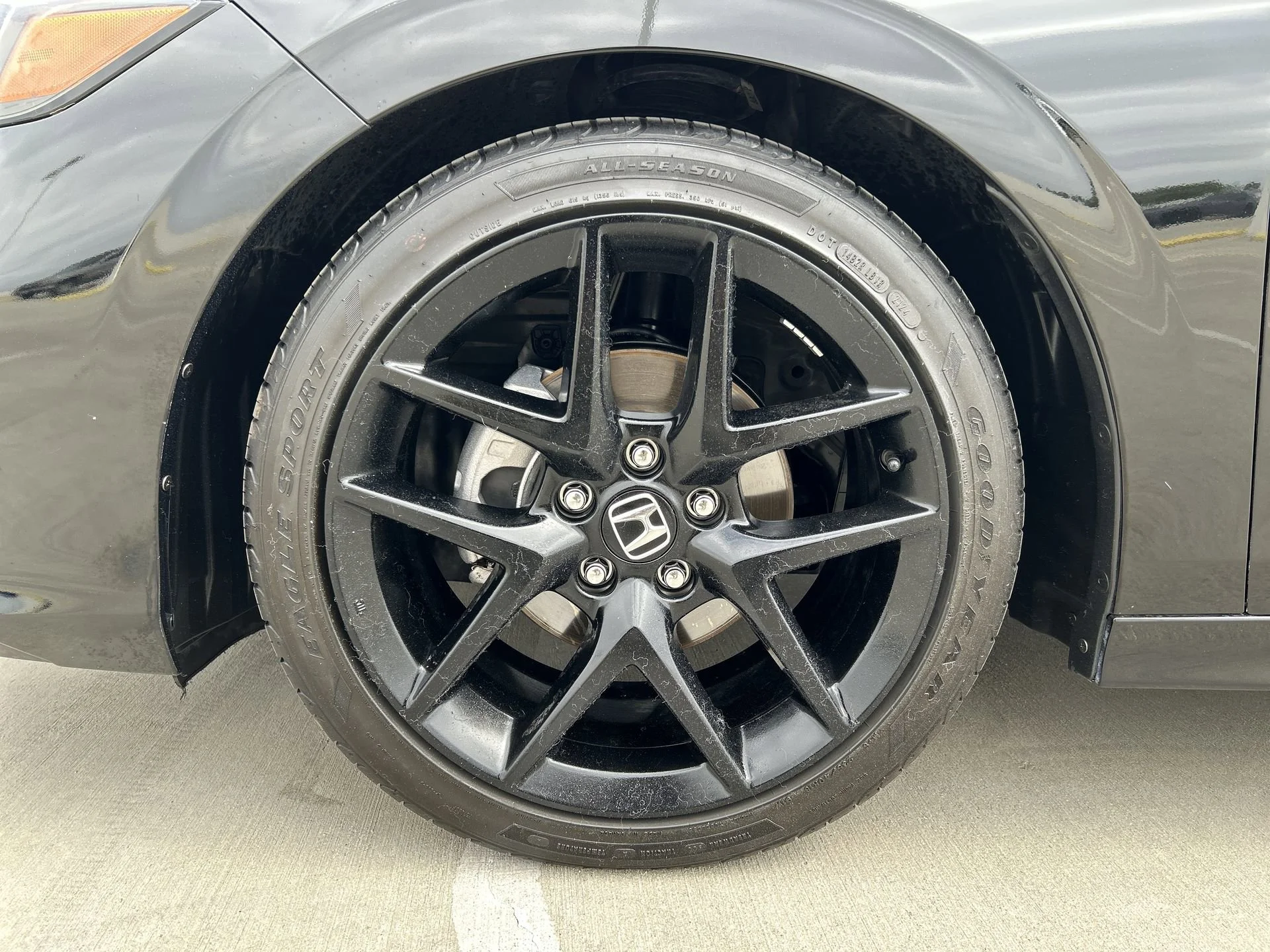 2025 Honda Civic Sport - Photo 18