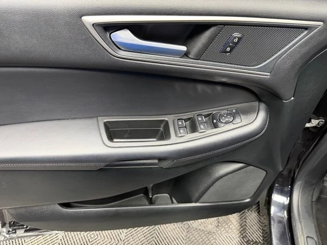 Used 2023 Black Ford SEL image 15