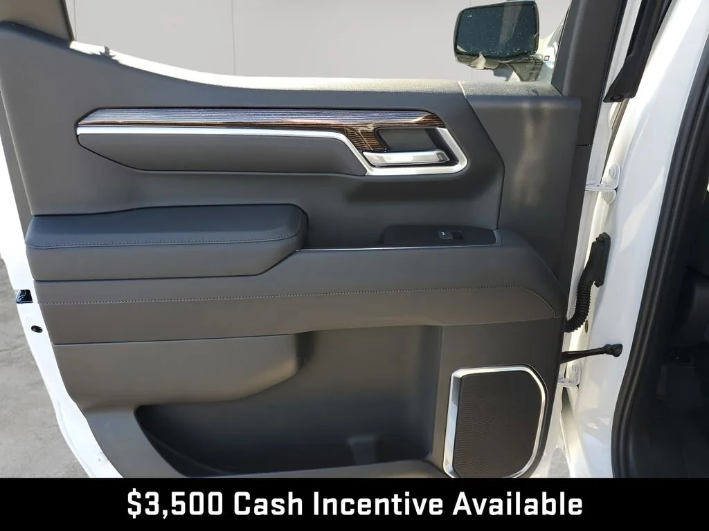 New 2026 Summit White GMC SLE image 46