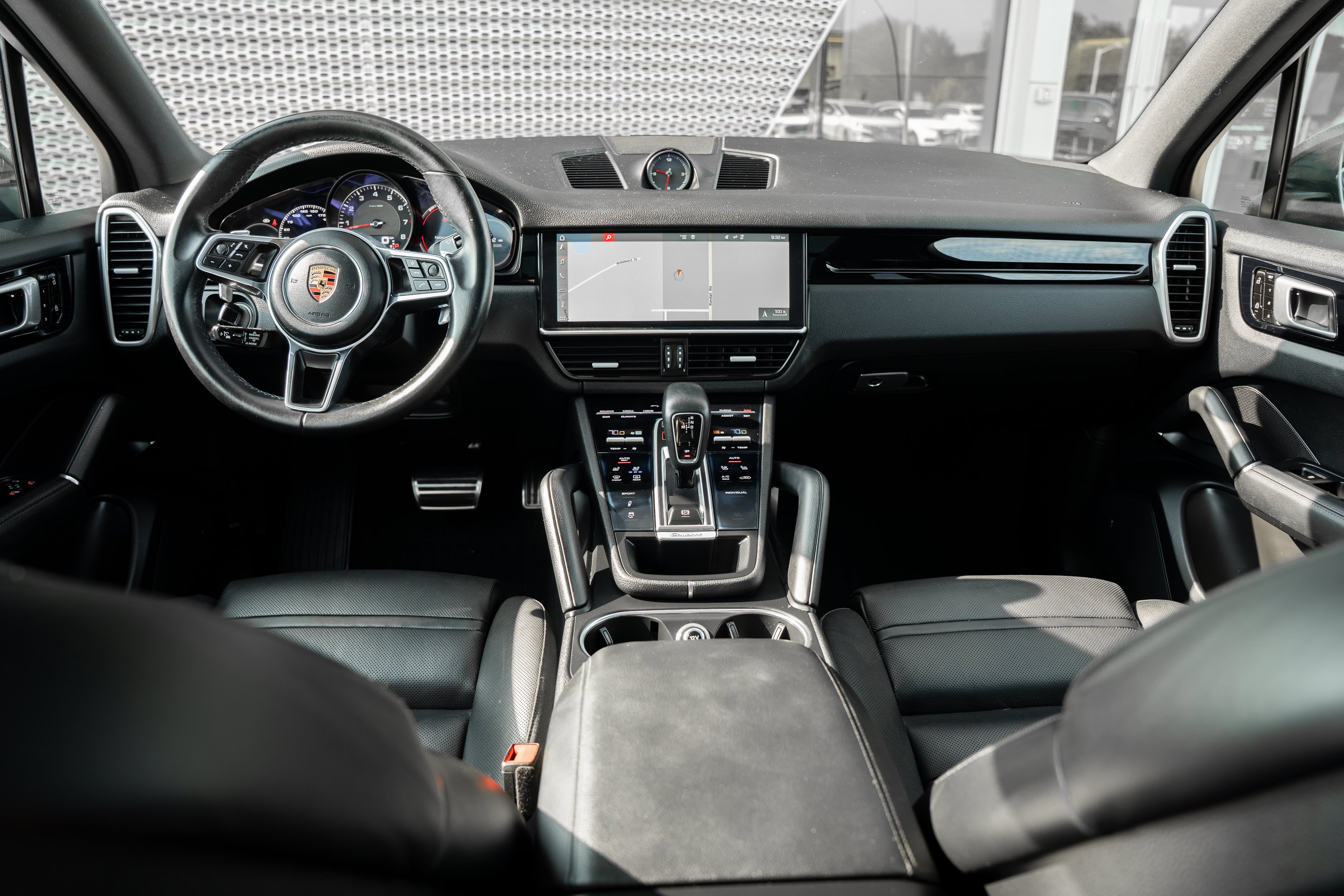 Used 2019 Quartzite Metallic Porsche S image 8