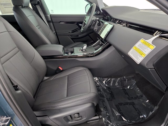New 2026 Tribeca Blue Land Rover S image 3