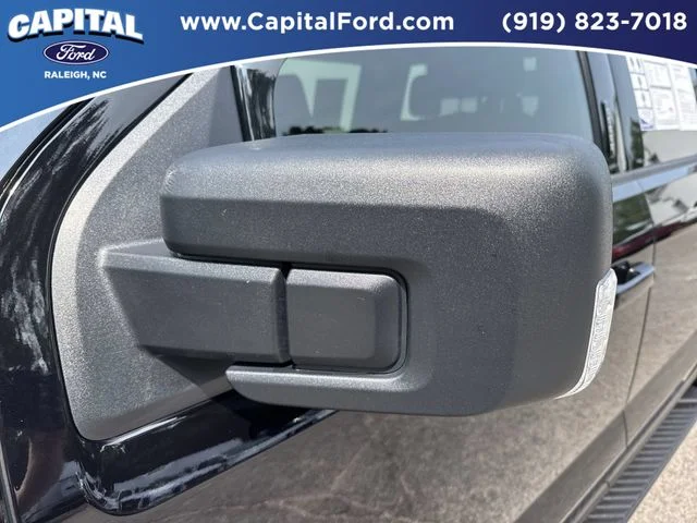 Used 2023 Black Ford XLT image 12