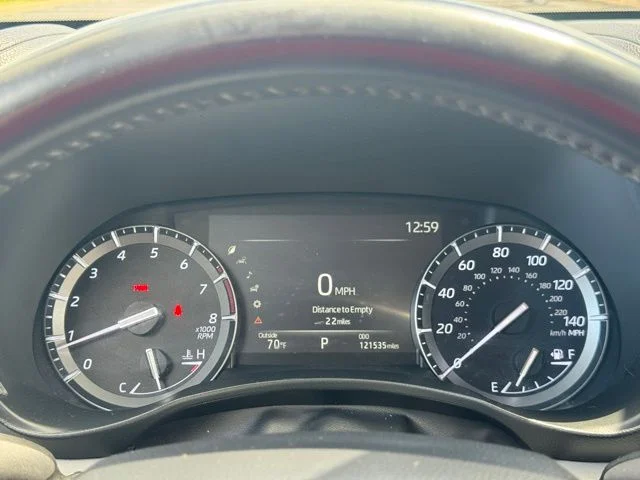 Used 2021 Midnight Black Metallic Toyota XLE image 21