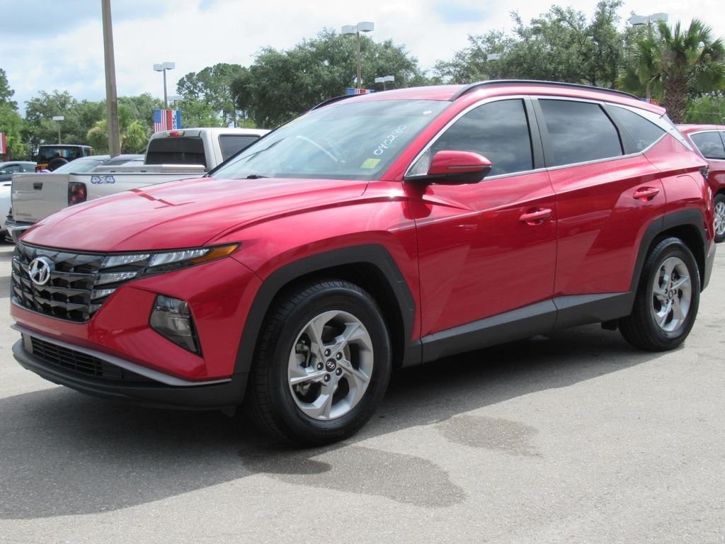 Used 2022 Red Hyundai SEL image 3