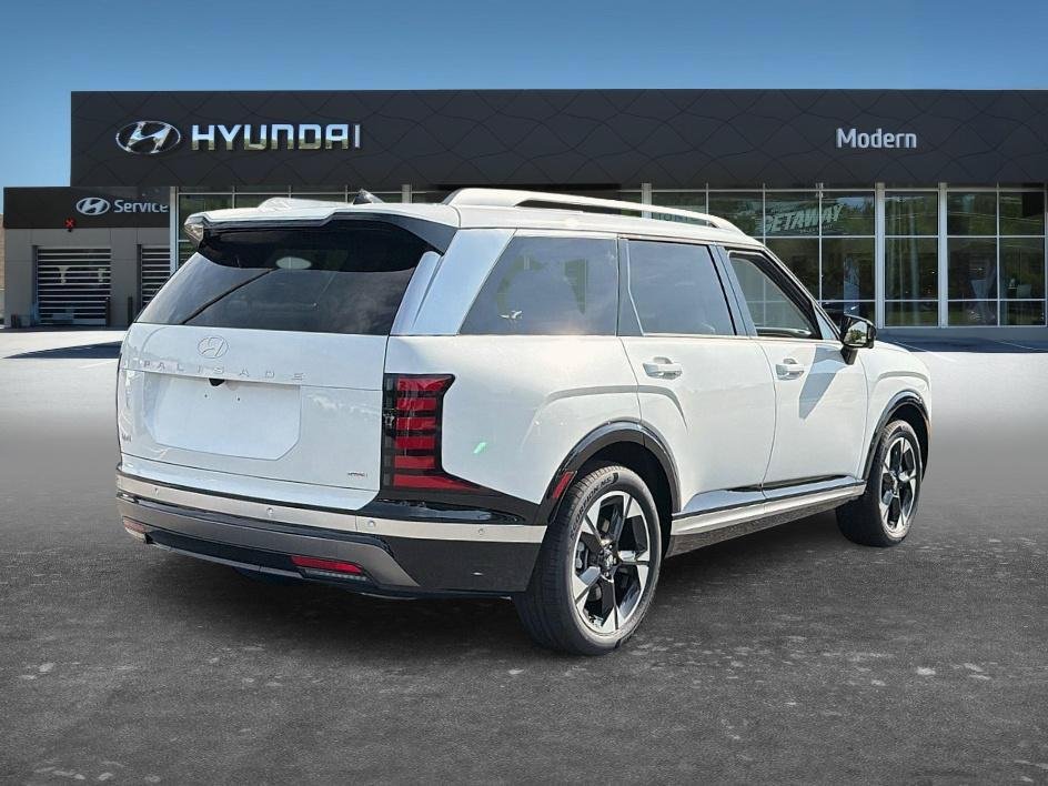 New 2027 Creamy White Pearl Hyundai Limited 8P image 18