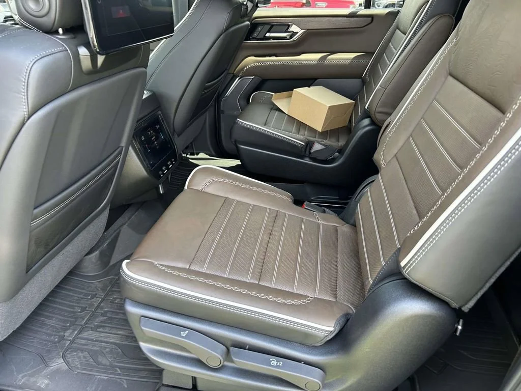 New 2026 Onyx Black GMC Denali Ultimate image 13