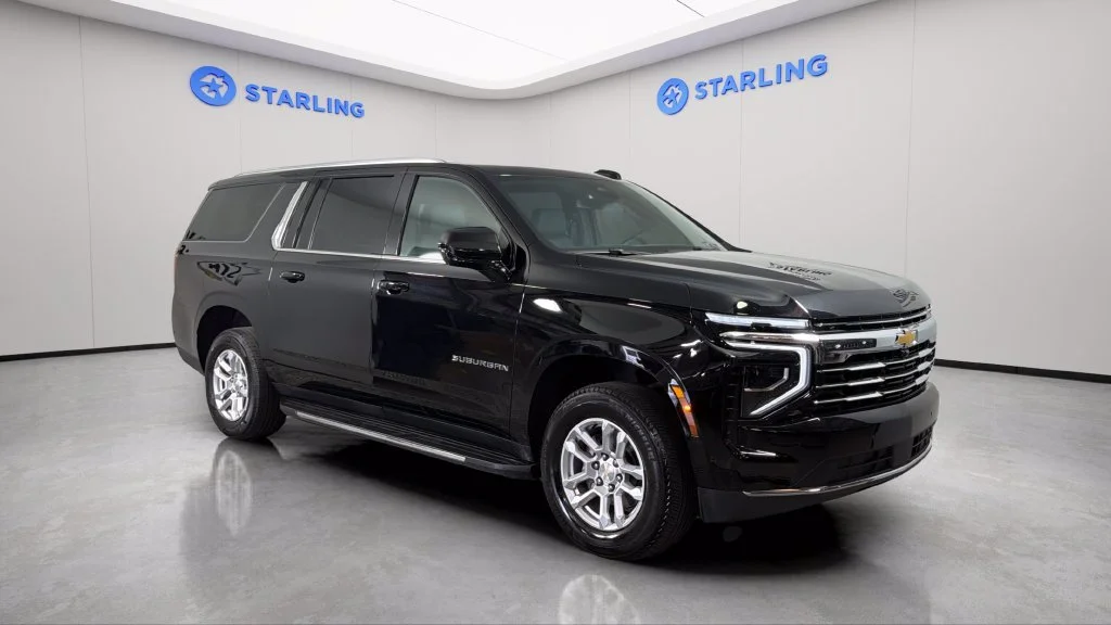 Used 2025 Black Chevrolet LT image 14