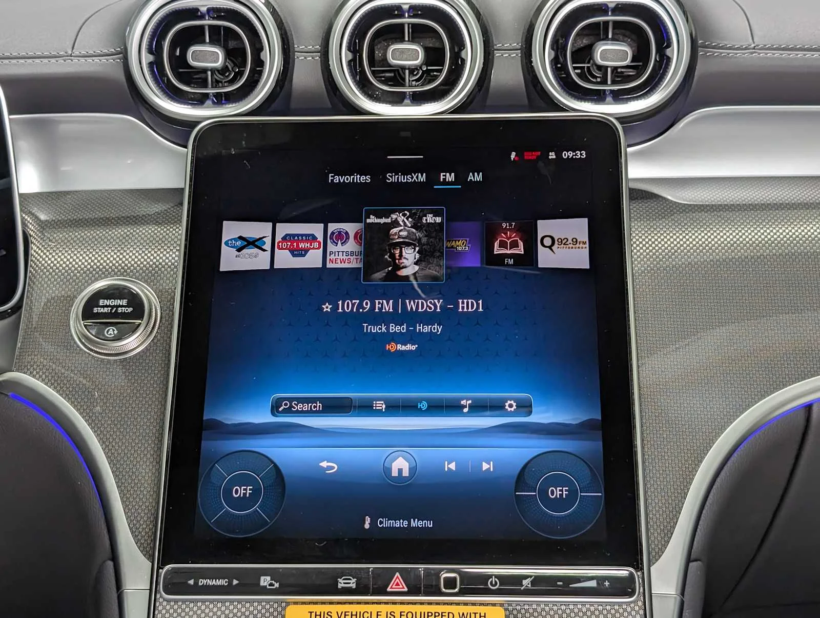 Used 2026 Polar White Mercedes-Benz GLC 300 image 19