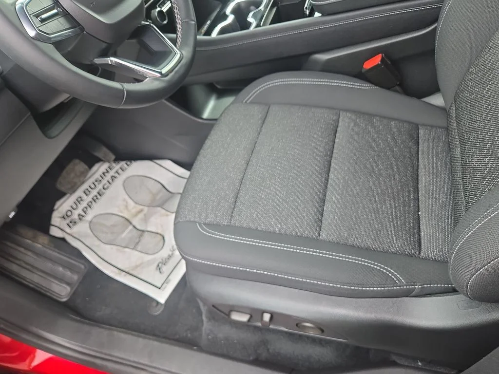 Used 2024 Red Chevrolet LT image 27