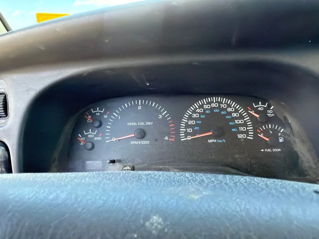 Used 1999 Bright White Clear Coat Dodge SPORT image 22