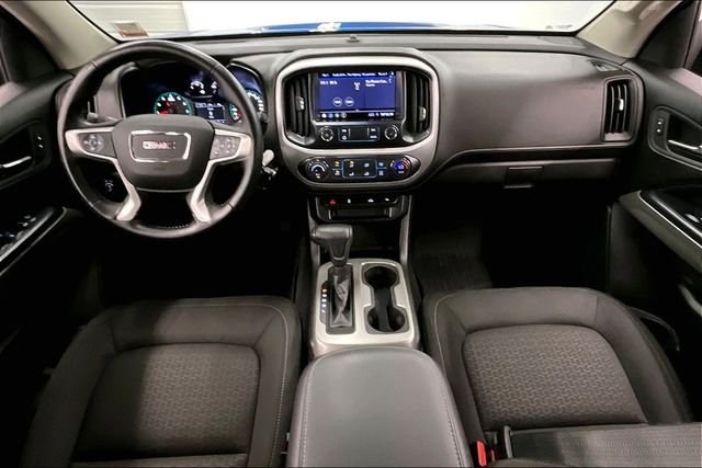Used 2021 Dynamic Blue Metallic GMC Elevation image 18