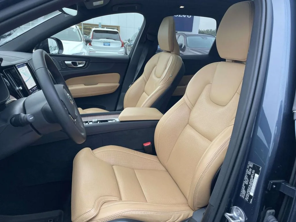 Certified Used 2024 Denim Blue Volvo Ultimate image 8