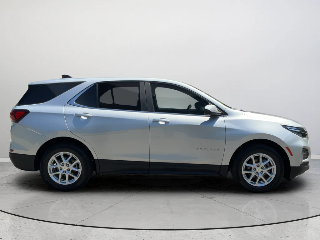 Used 2022 Silver Chevrolet LT image 6