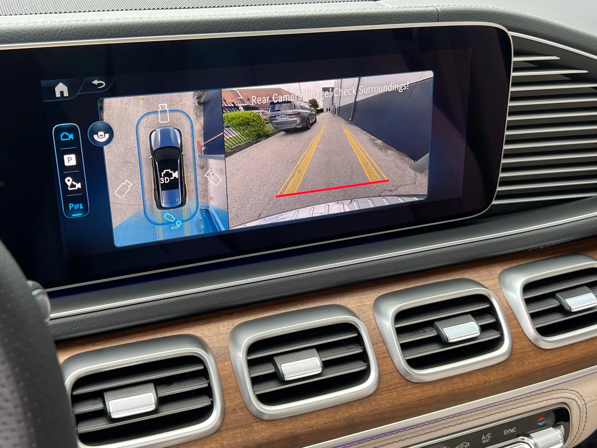 Used 2026 Gray Mercedes-Benz GLS 580 image 20