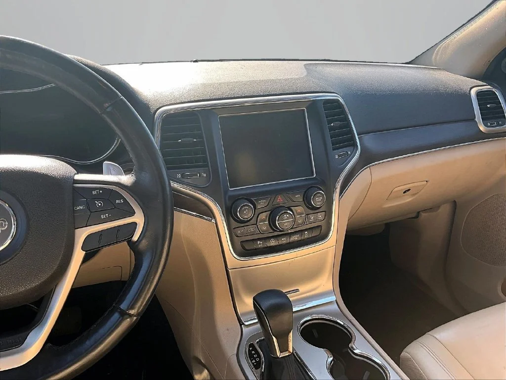 Used 2017 Black Jeep Limited image 5