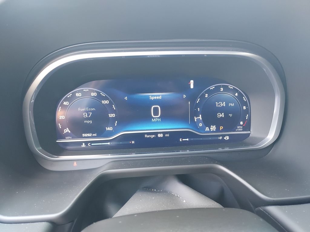 Used 2023 Gray Chevrolet Z71 image 18