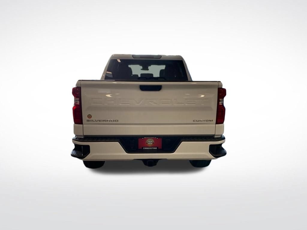 New 2026 Summit White Chevrolet Custom image 17