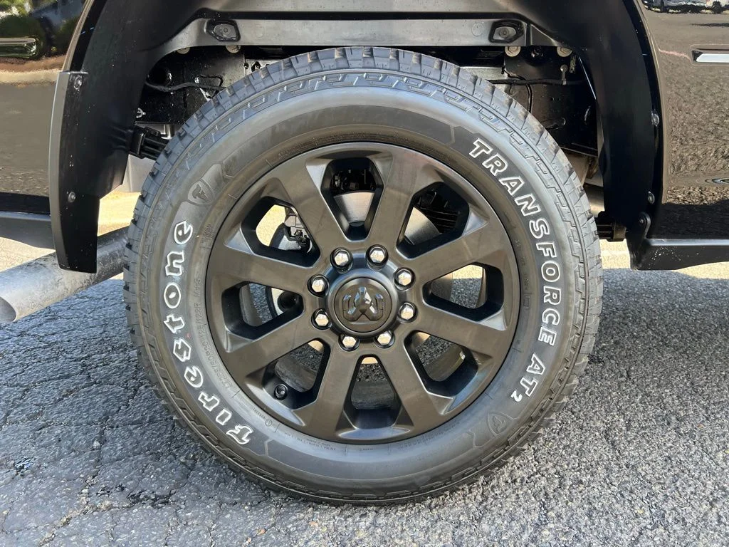 2026 RAM 3500 Big Horn - Photo 8