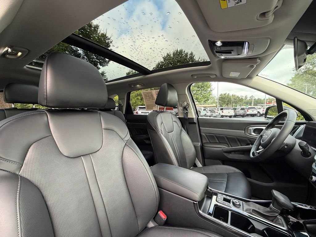 Used 2024 Black Kia SX image 23