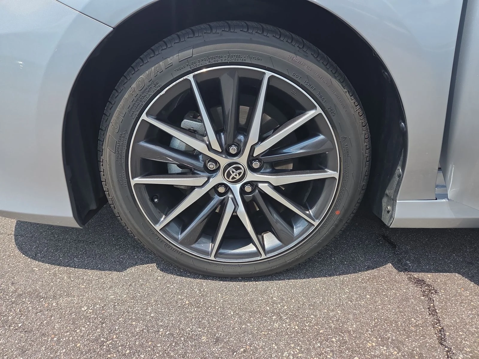 Used 2021 Celestial Silver Metallic Toyota XLE image 28