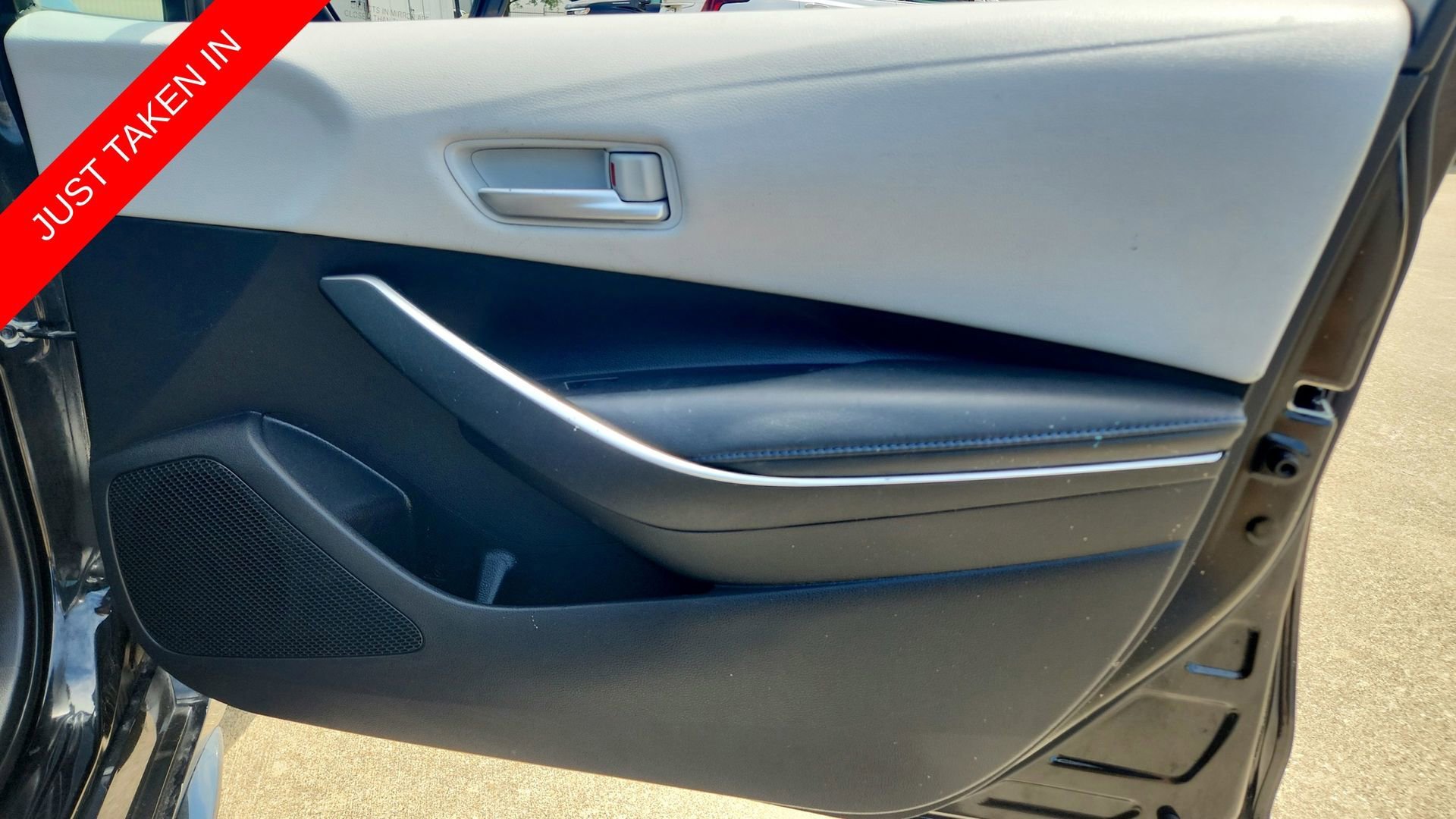 2021 Toyota Corolla SE - Photo 23