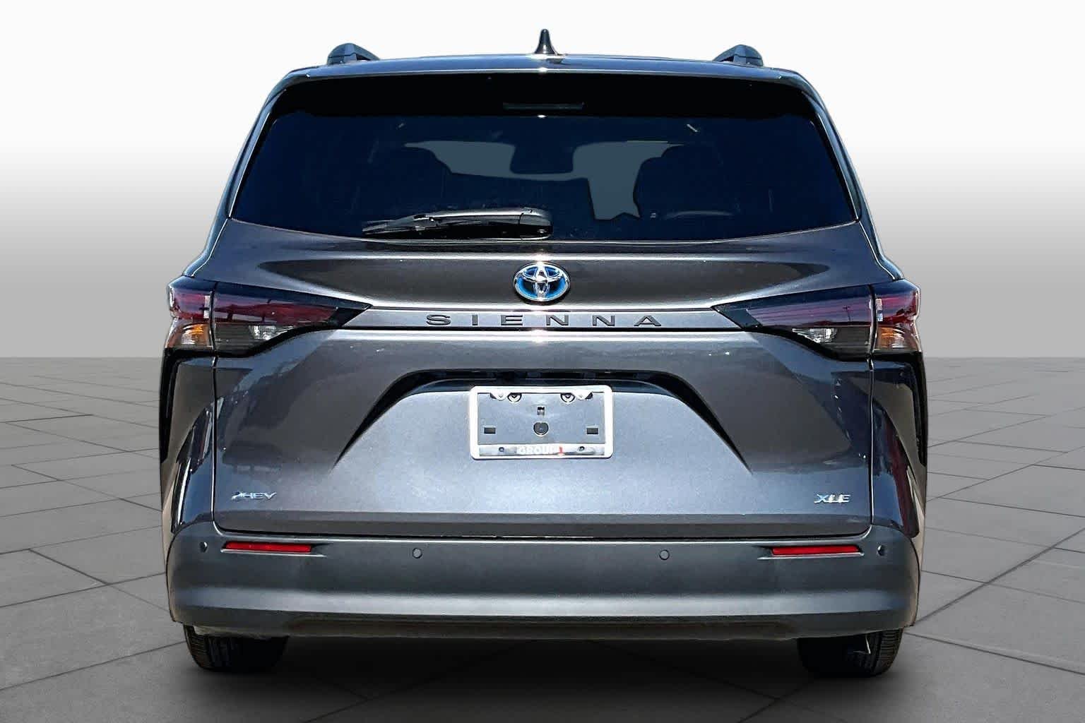 Used 2025 Magnetic Gray Metallic Toyota XLE image 5