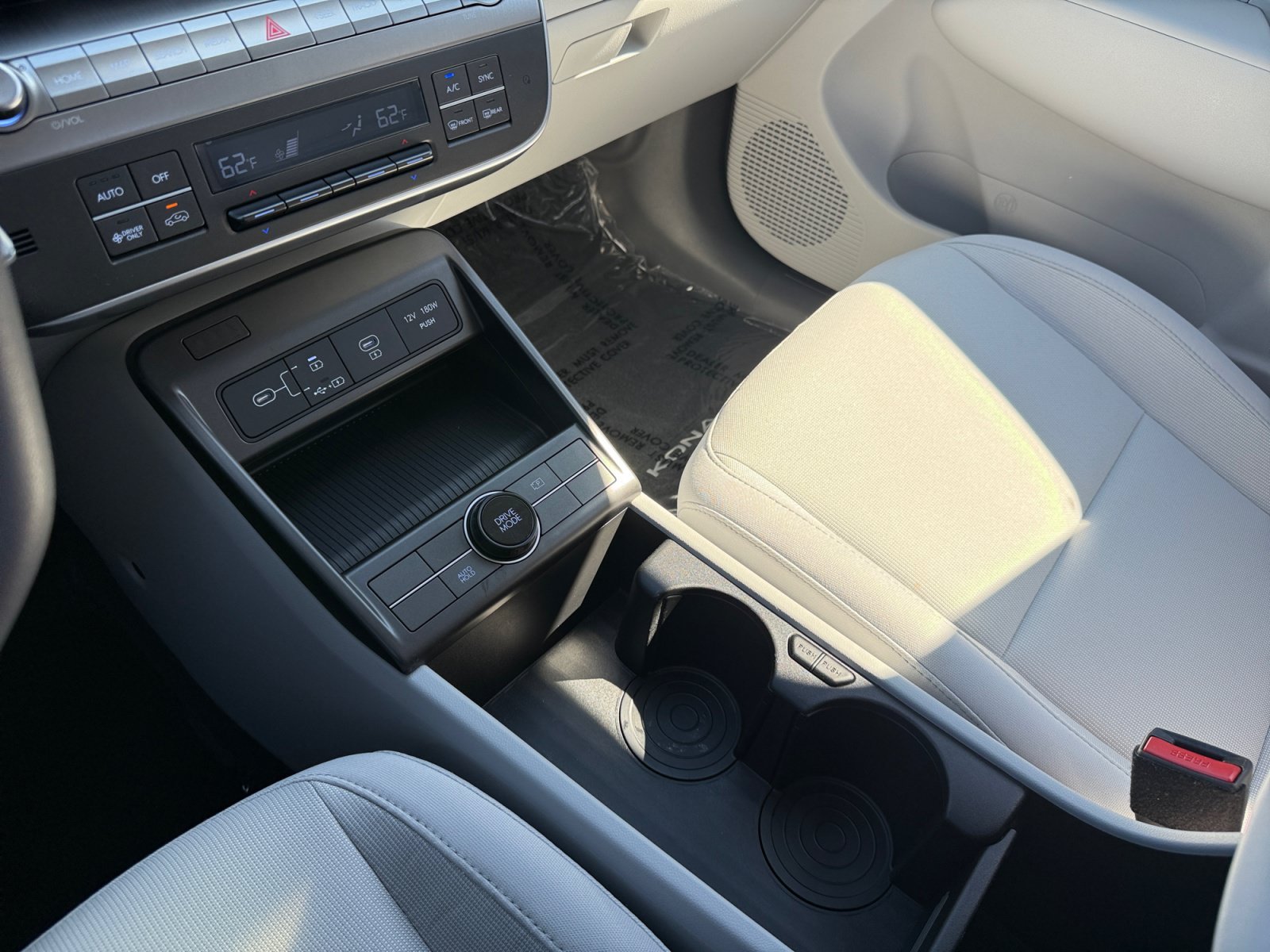 Certified Used 2025 Cyber Gray Metallic Hyundai SE image 13