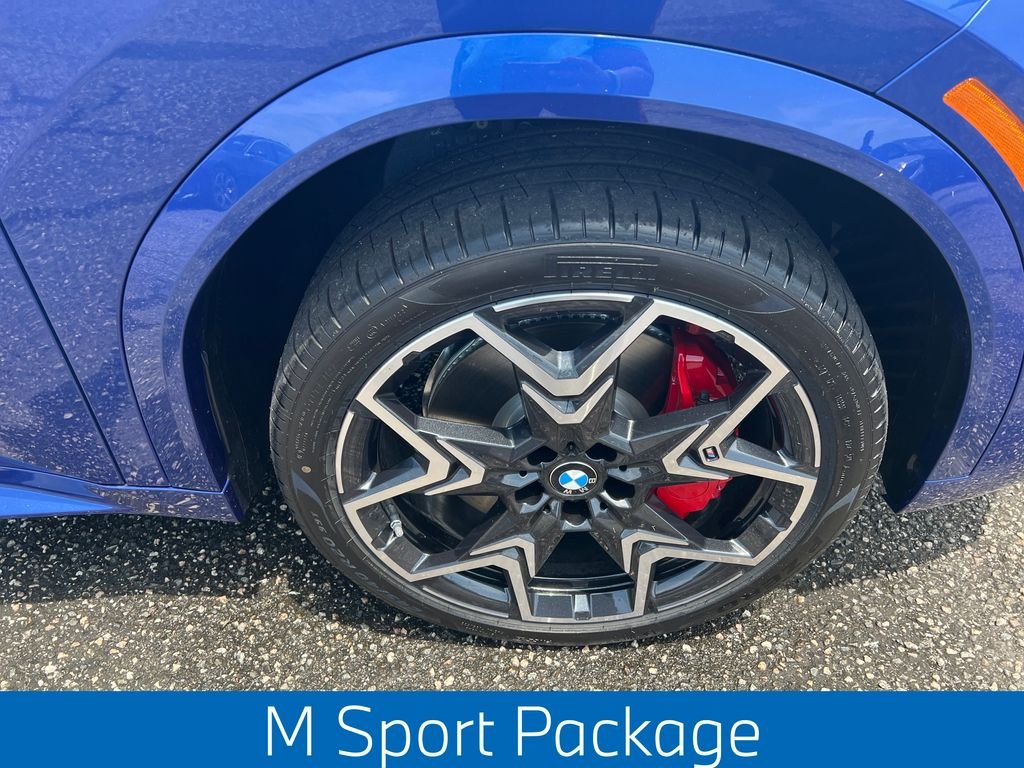 Used 2026 Blue BMW xDrive28i image 2