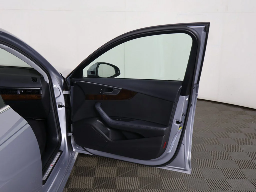 Used 2019 Silver Audi 2.0T Premium Plus image 22